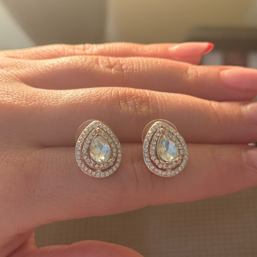 Rose Gold Teardrop Earrings